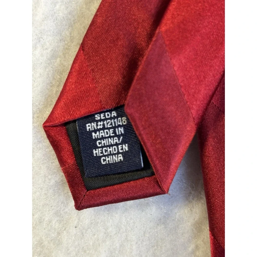 Stafford Men's Red Silk Striped Tie Classic Dressy Career Office Preppy Academia